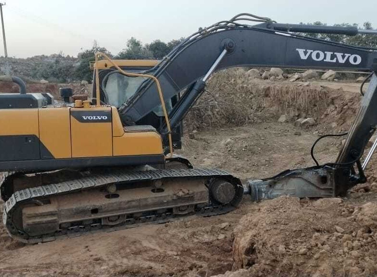 Экскаватор volvo ec210